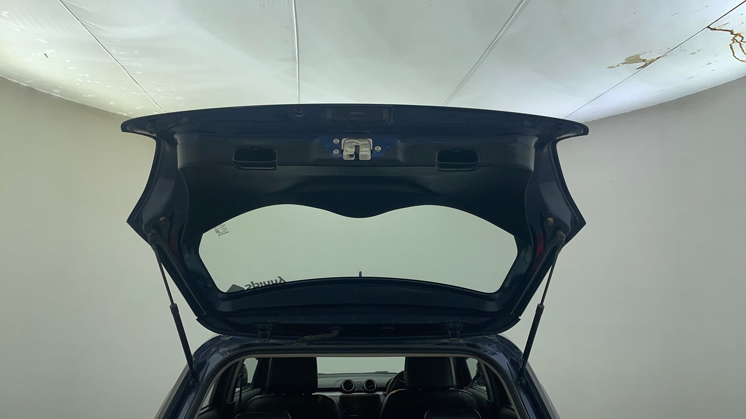 Used 2022 Maruti Suzuki Swift VXi Petrol Manual interior DICKY DOOR OPEN VIEW