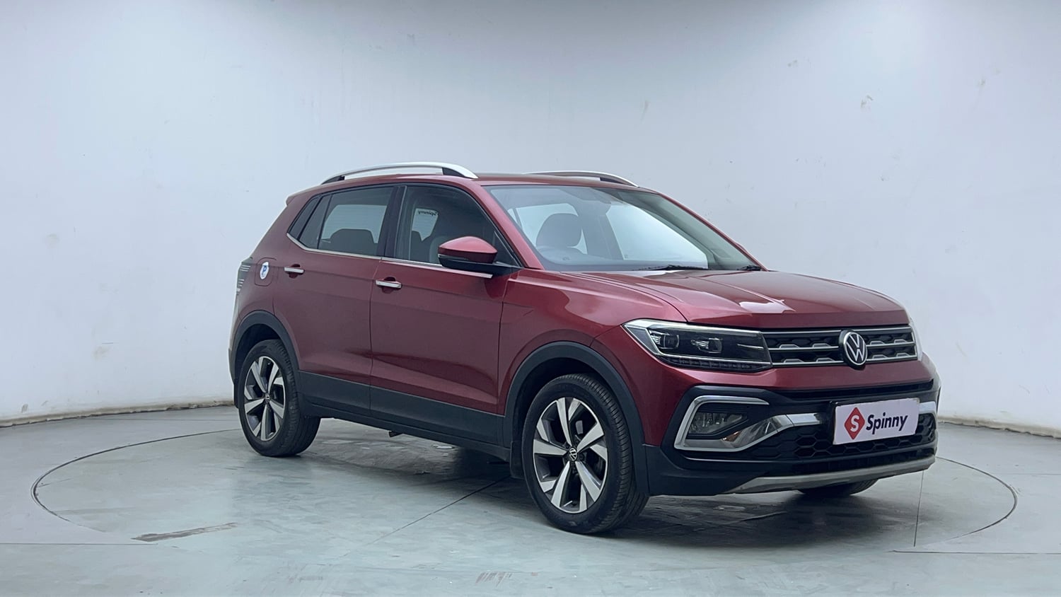 Used 2023 Volkswagen Taigun Topline 1.0 TSI MT Petrol Manual exterior RIGHT FRONT CORNER VIEW
