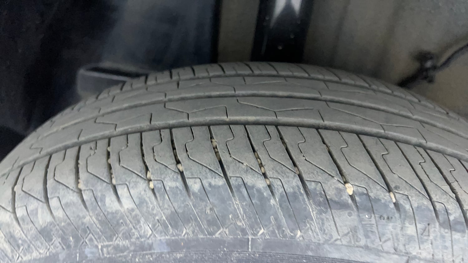 Used 2024 Tata Punch Accomplished iCNG Cng Manual tyres RIGHT REAR TYRE TREAD VIEW