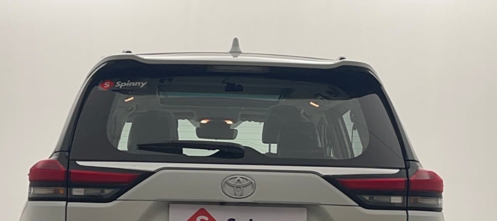 Used 2024 Toyota Innova Hycross ZX Hybrid 7 STR Hybrid Automatic exterior BACK WINDSHIELD VIEW