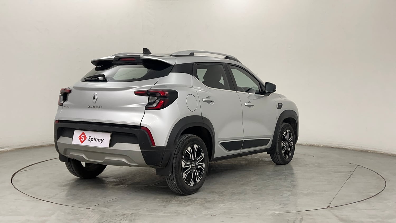 Used 2021 Renault Kiger RXZ MT Petrol Manual exterior RIGHT REAR CORNER VIEW