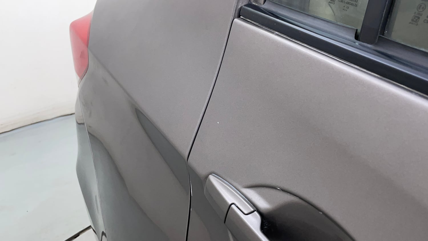 Used 2013 Honda Amaze 1.5 S i-DTEC Diesel Manual dents MINOR SCRATCH