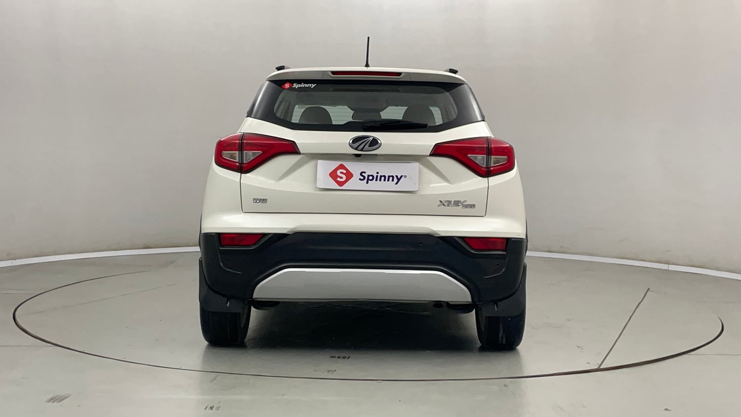Used 2021 Mahindra XUV 300 W8 1.2 Petrol Petrol Manual exterior BACK VIEW