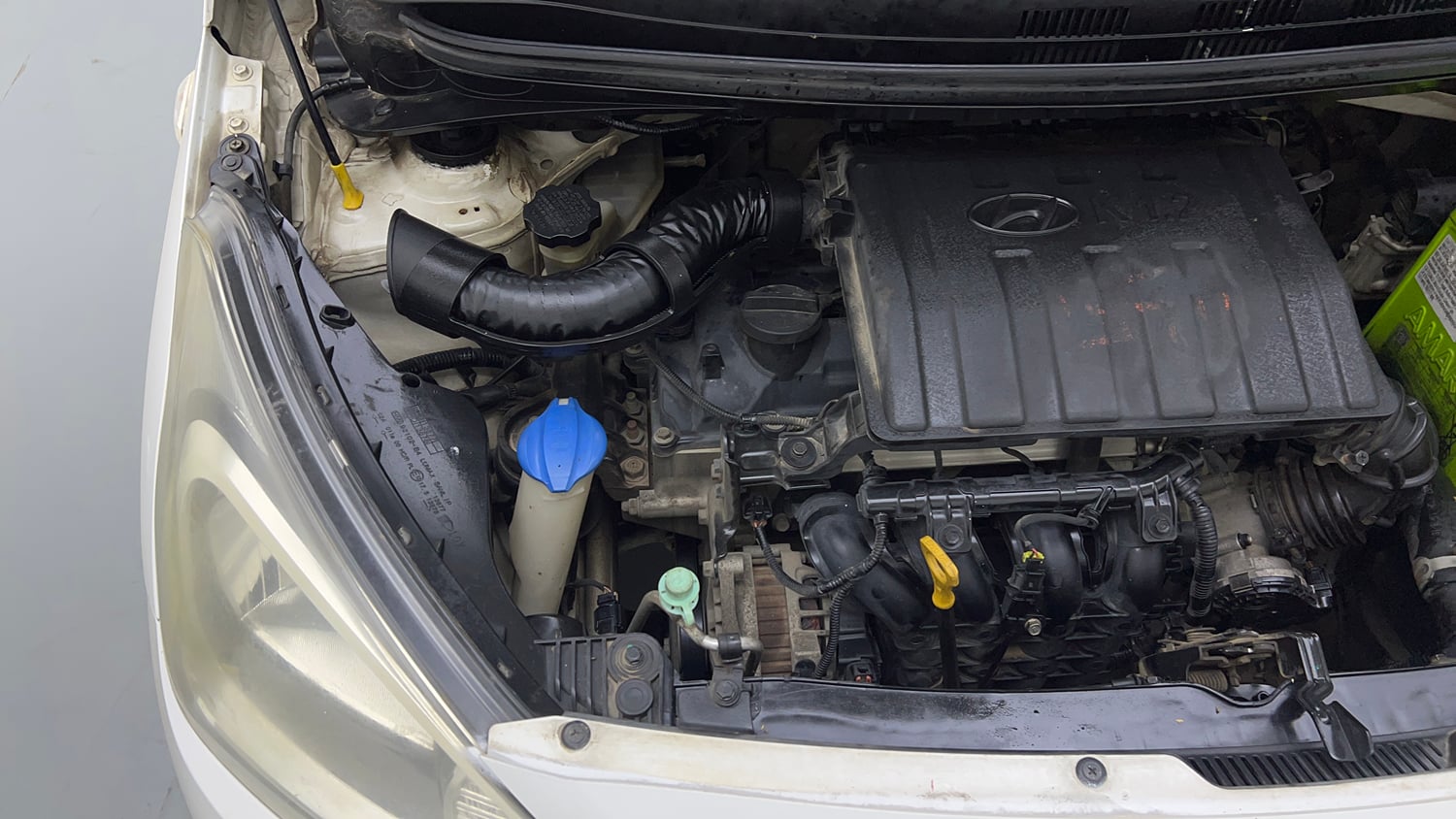 Used 2017 Hyundai Xcent Base ABS 1.2 Petrol Manual engine ENGINE RIGHT SIDE VIEW