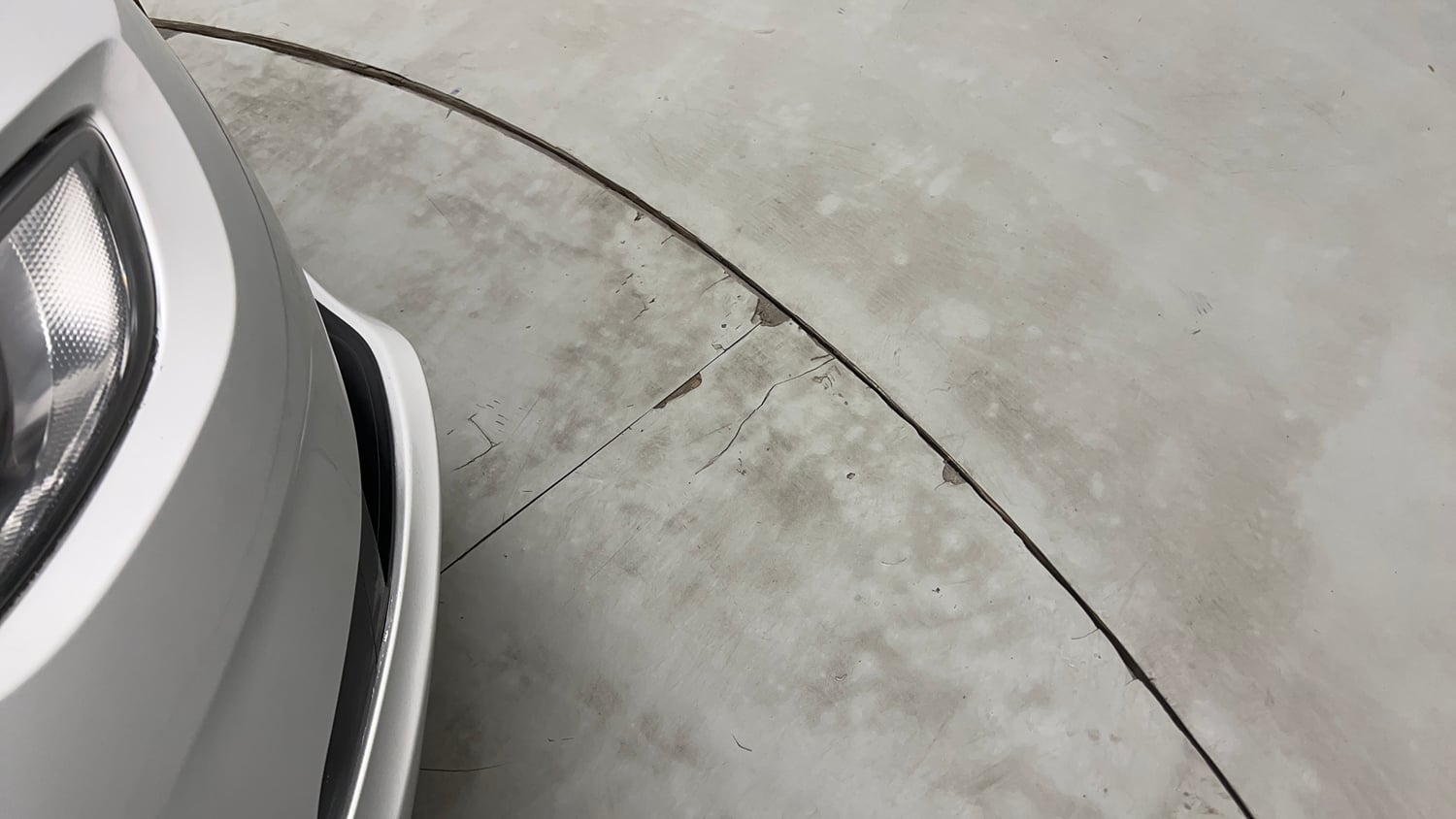 Used 2020 Tata Altroz XZ Petrol Petrol Manual dents MINOR SCRATCH