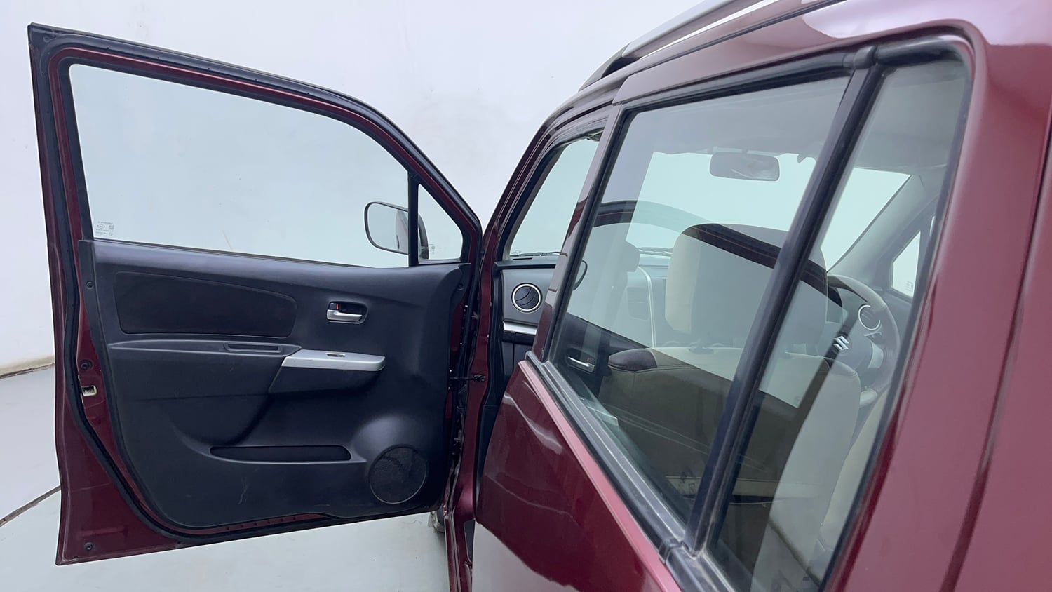 Used 2012 Maruti Suzuki Wagon R 1.0 LXi CNG Cng Manual interior LEFT FRONT DOOR OPEN VIEW