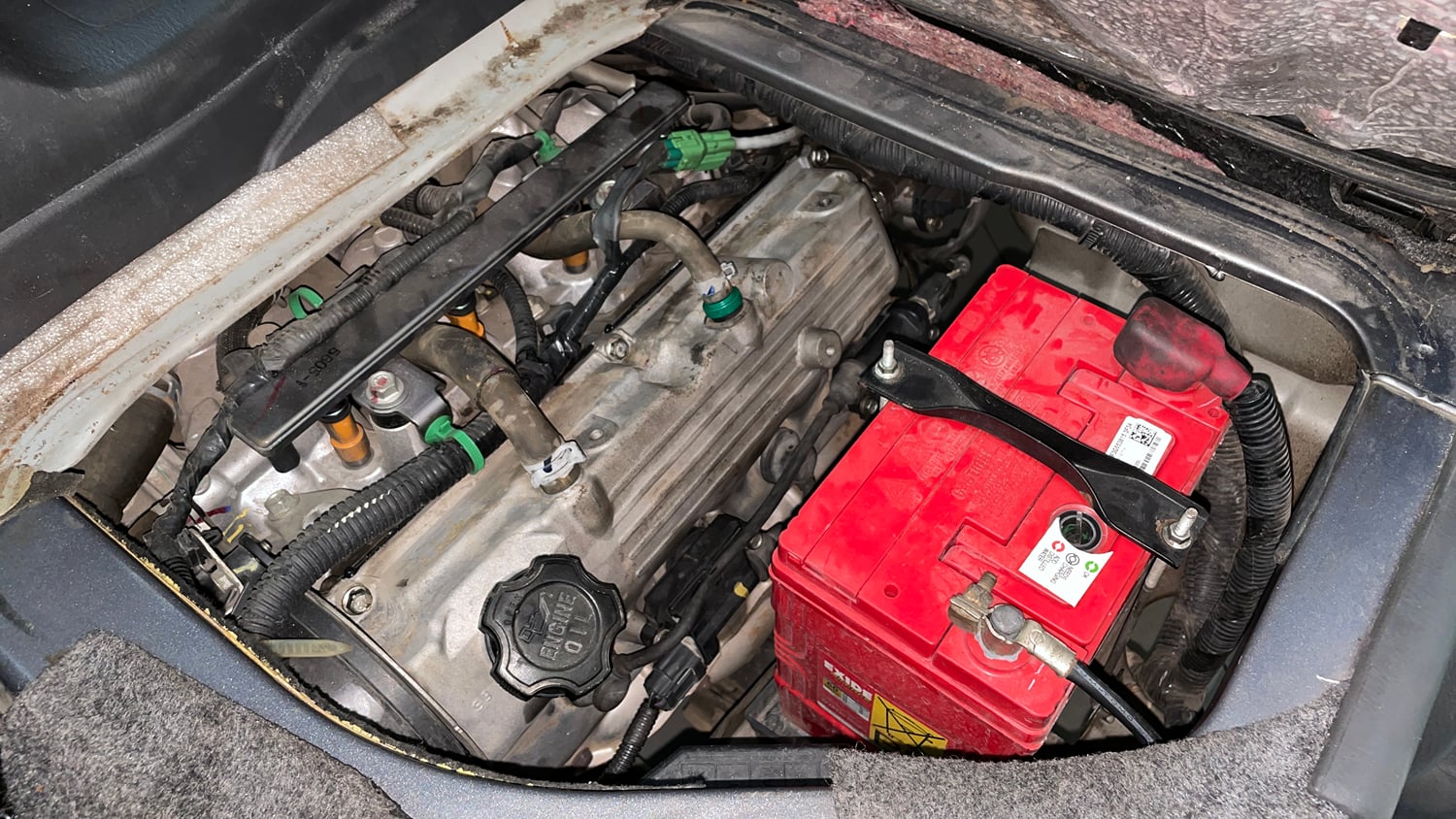 Used 2015 Maruti Suzuki Eeco 5 STR WITH A/C+HTR Petrol Manual engine ENGINE LEFT SIDE VIEW