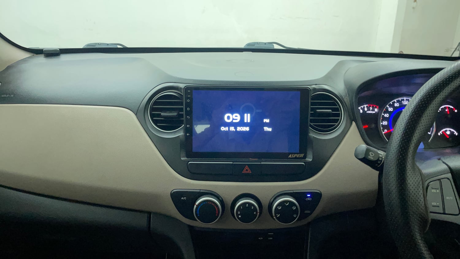 Used 2019 Hyundai Grand i10 Magna 1.2 Kappa VTVT Petrol Manual interior MUSIC SYSTEM & AC CONTROL VIEW