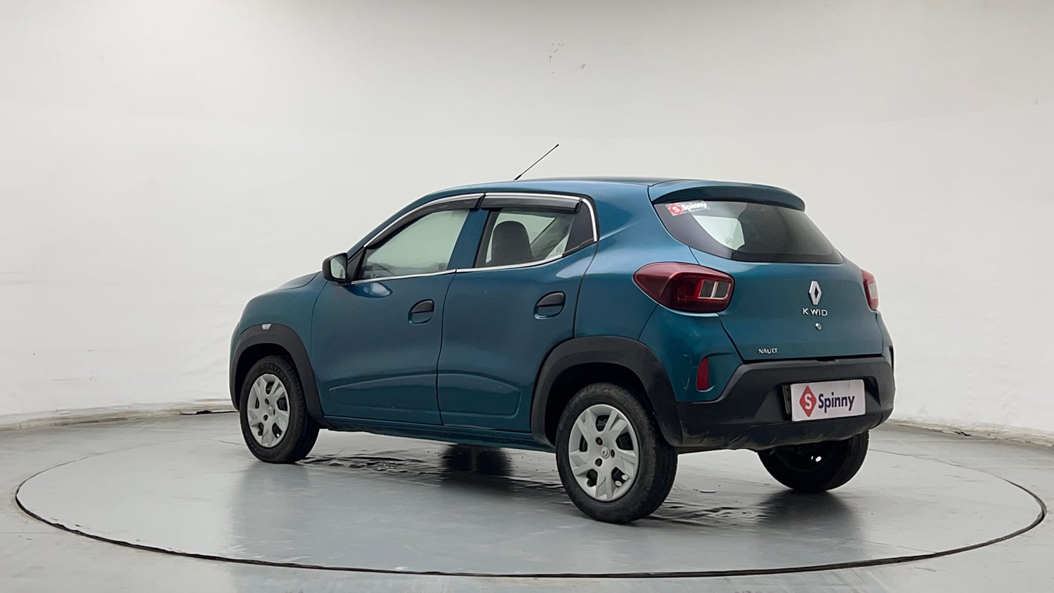 Used 2020 Renault Kwid RXL Petrol Manual exterior LEFT REAR CORNER VIEW