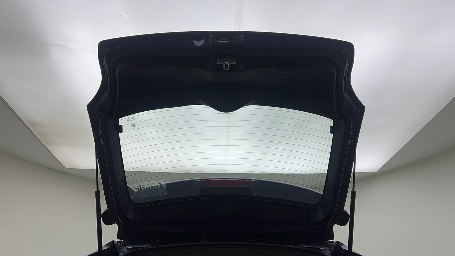 Used 2020 Toyota Glanza G Petrol Manual interior DICKY DOOR OPEN VIEW