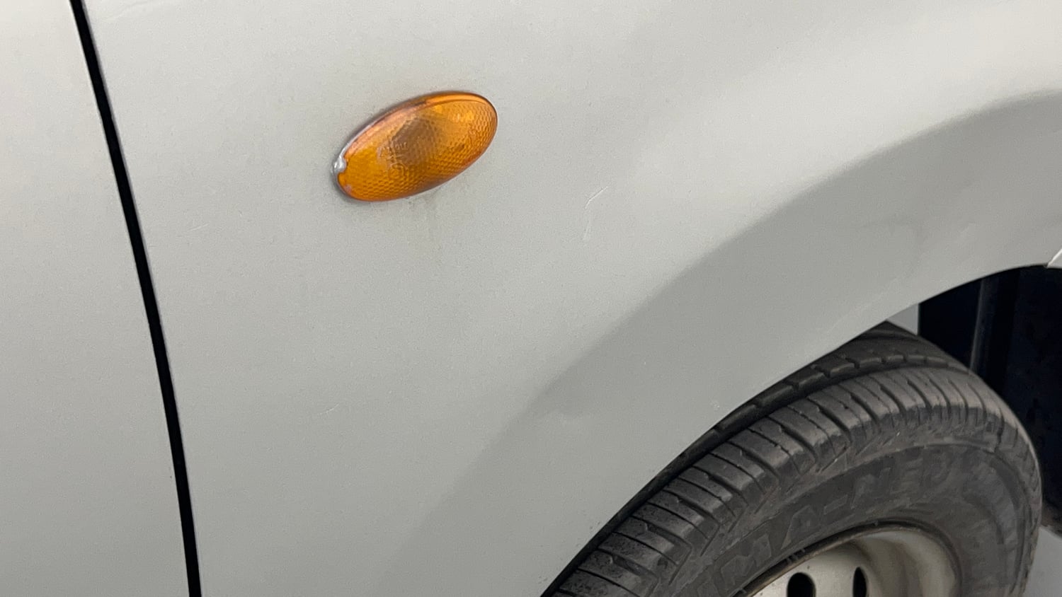Used 2013 Maruti Suzuki Wagon R LXI Petrol Manual dents MINOR SCRATCH