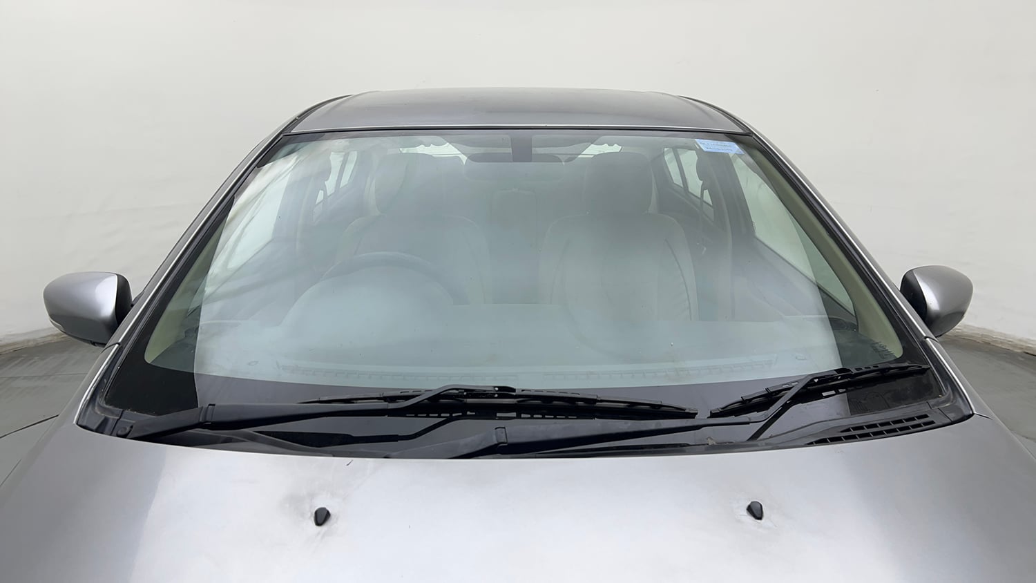 Used 2019 Maruti Suzuki Ciaz Sigma Hybrid 1.5 Petrol Manual exterior FRONT WINDSHIELD VIEW