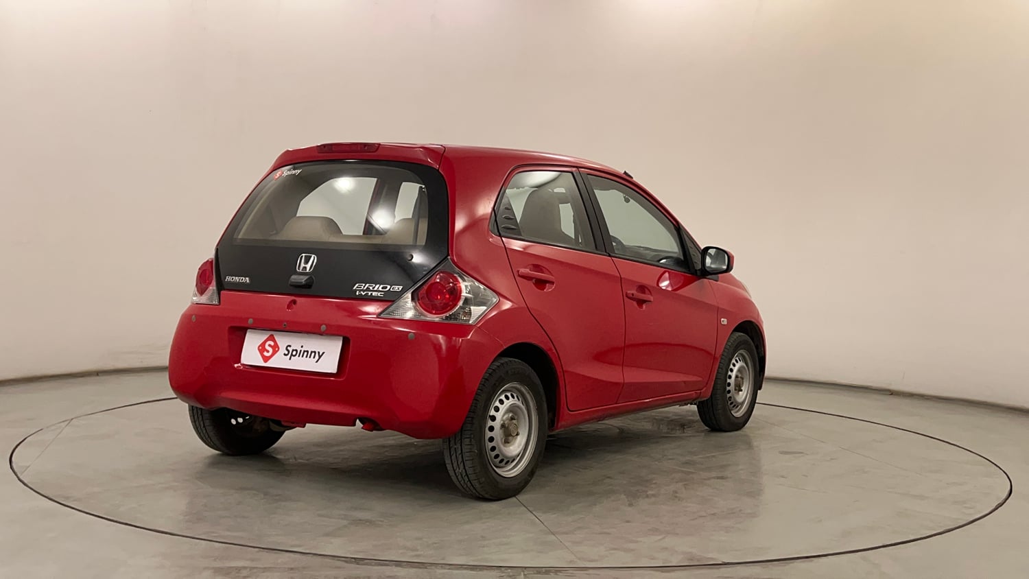 Used 2014 Honda Brio EX MT Petrol Manual exterior RIGHT REAR CORNER VIEW
