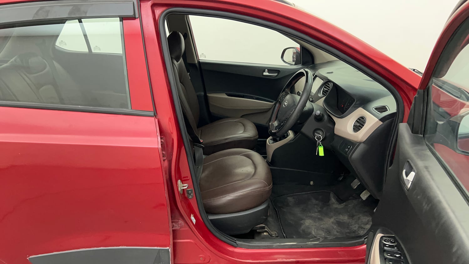 Used 2018 Hyundai Grand i10 Sportz 1.2 Kappa VTVT Petrol Manual interior RIGHT SIDE FRONT DOOR CABIN VIEW