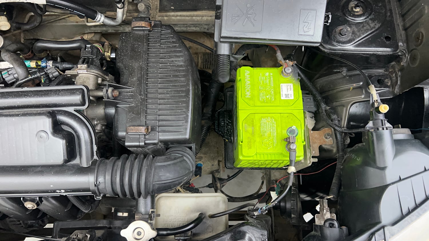 Used 2016 Renault Kwid RXL Petrol Manual engine ENGINE LEFT SIDE VIEW