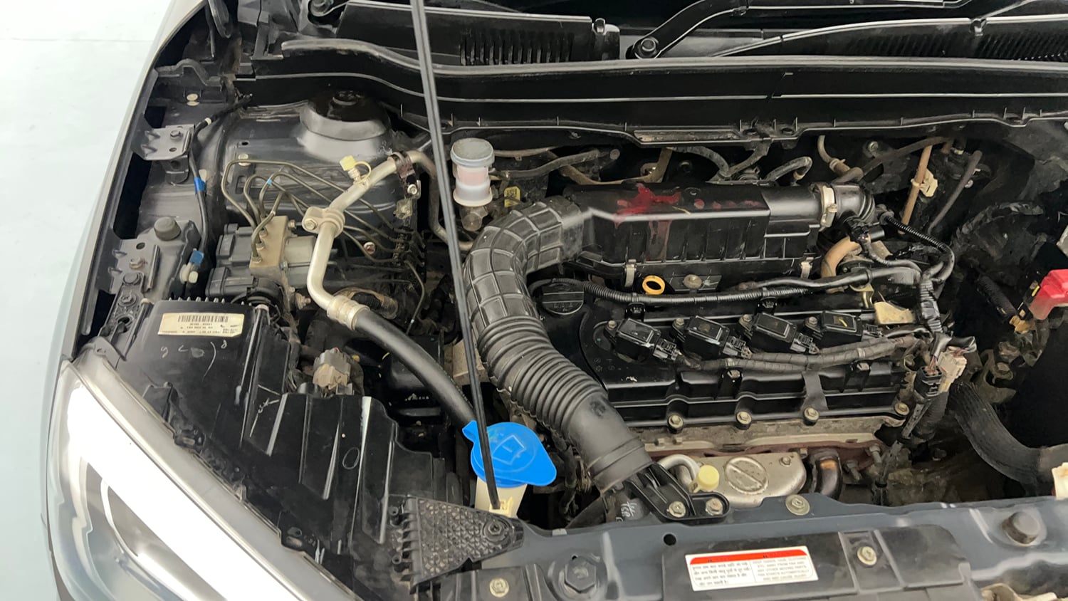 Used 2022 maruti-suzuki Vitara Brezza ZXi Petrol Manual engine ENGINE RIGHT SIDE VIEW