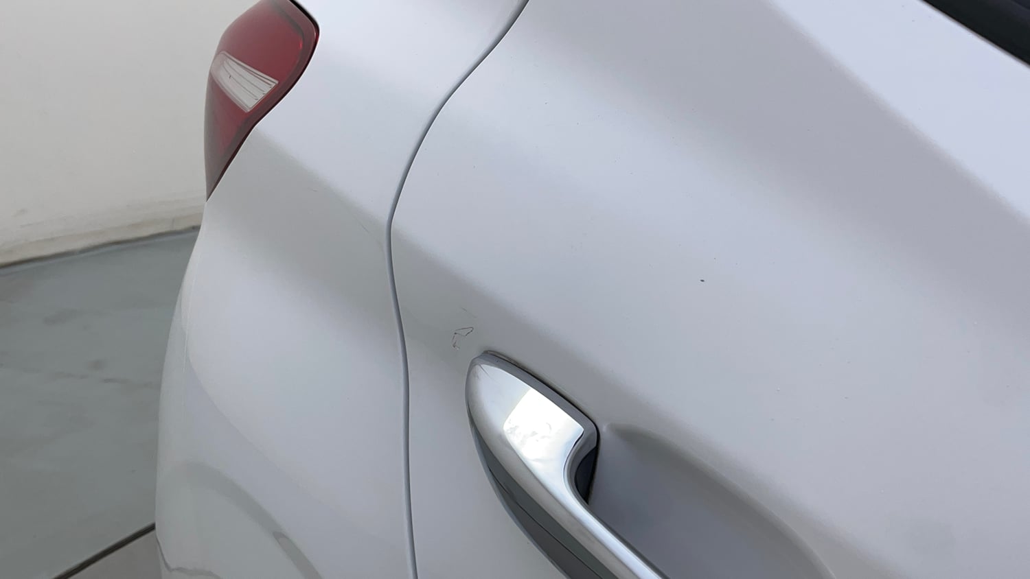 Used 2022 Hyundai Grand i10 Nios Asta AMT 1.2 Kappa VTVT Petrol Automatic dents MINOR SCRATCH