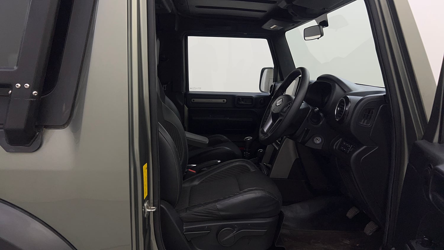 Used 2021 mahindra Thar LX Hard Top Petrol MT 4WD Petrol Manual interior RIGHT SIDE FRONT DOOR CABIN VIEW