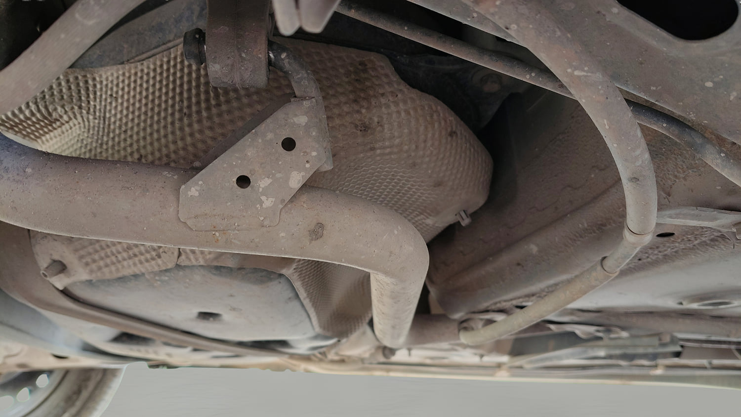 Used 2018 Maruti Suzuki Baleno Delta 1.2 Petrol Manual extra REAR RIGHT UNDERBODY VIEW