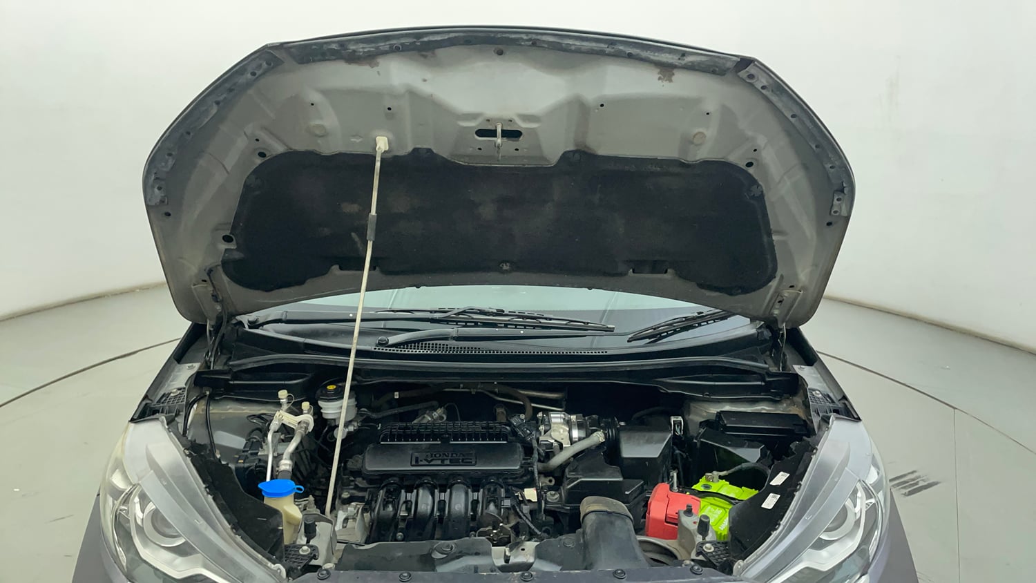 Used 2021 Honda WR-V VX MT Petrol Petrol Manual engine ENGINE & BONNET OPEN FRONT VIEW