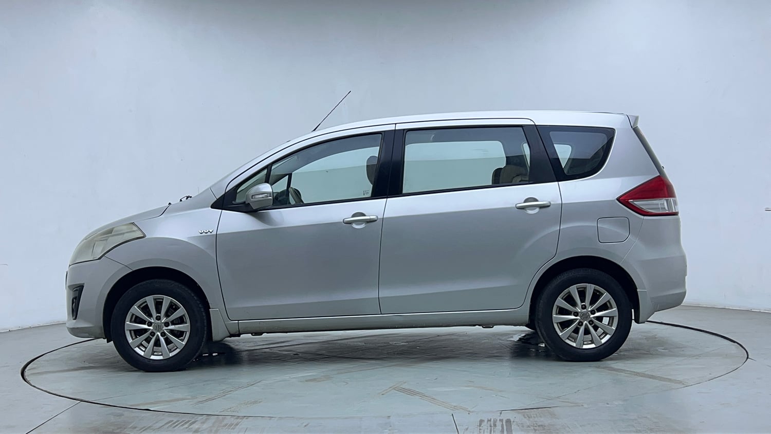 Used 2015 Maruti Suzuki Ertiga ZXi Petrol Manual exterior LEFT SIDE VIEW
