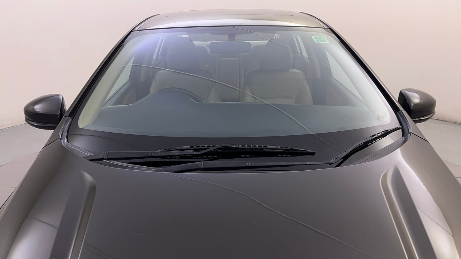 Used 2015 Honda City VX Petrol Manual exterior FRONT WINDSHIELD VIEW