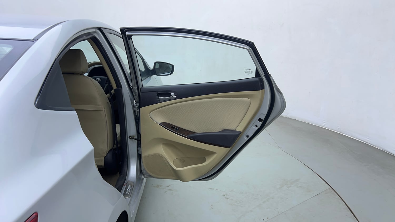 Used 2016 Hyundai Verna 1.6 VTVT SX Petrol Manual interior RIGHT REAR DOOR OPEN VIEW