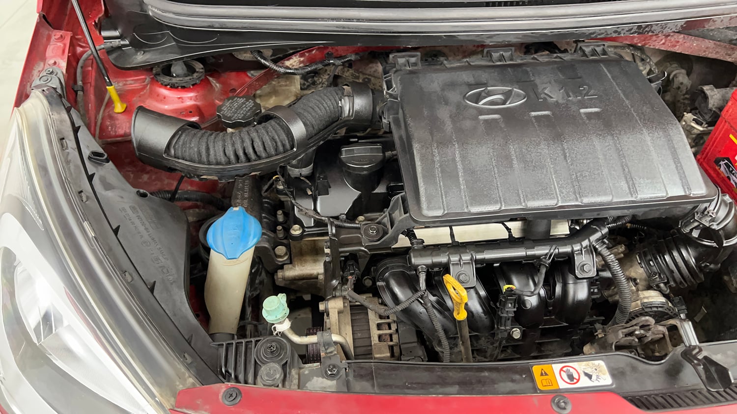 Used 2016 Hyundai Xcent SX 1.2 (O) Petrol Manual engine ENGINE RIGHT SIDE VIEW