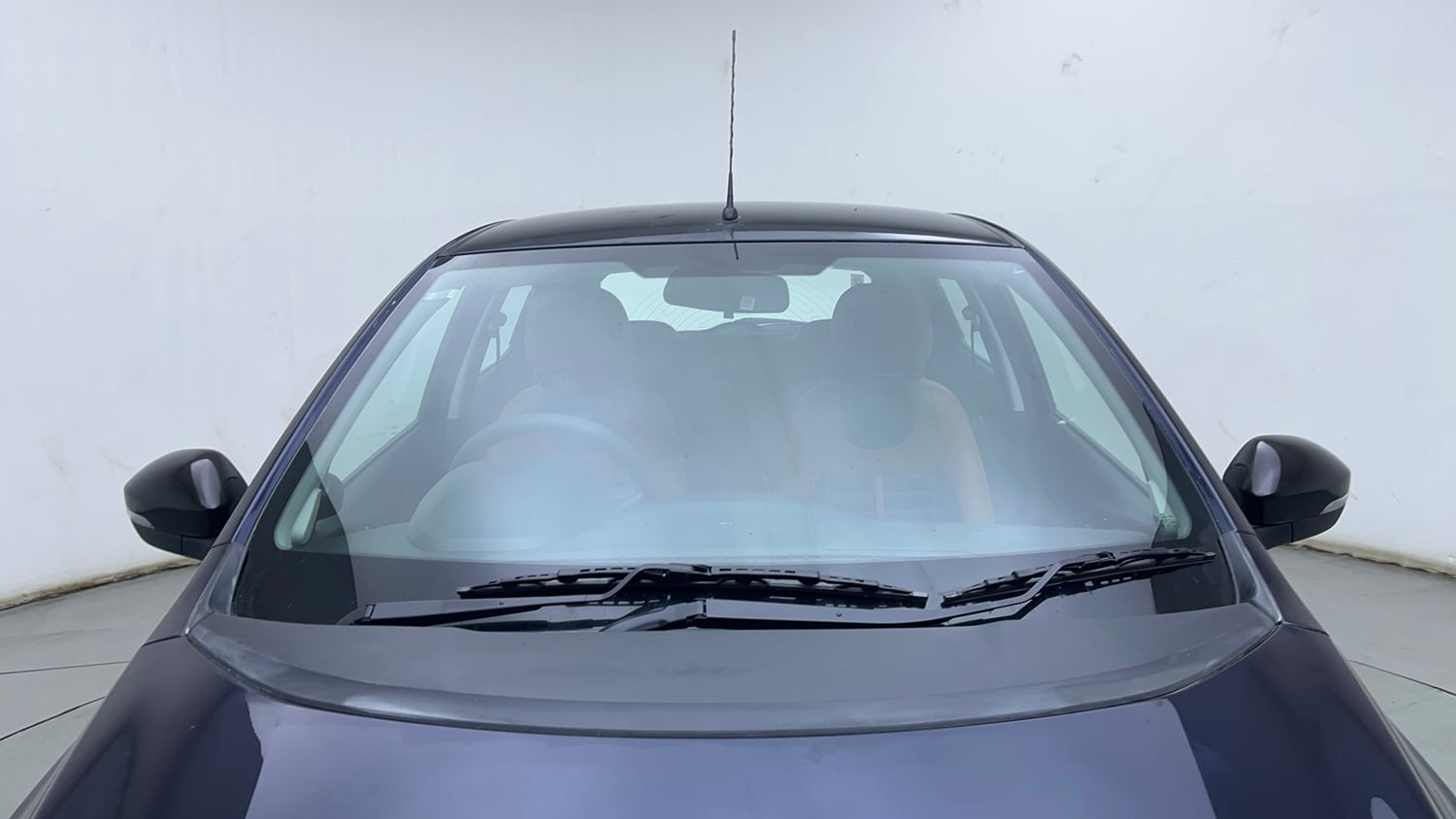 Used 2021 Tata Tiago XZ Plus Petrol Manual exterior FRONT WINDSHIELD VIEW