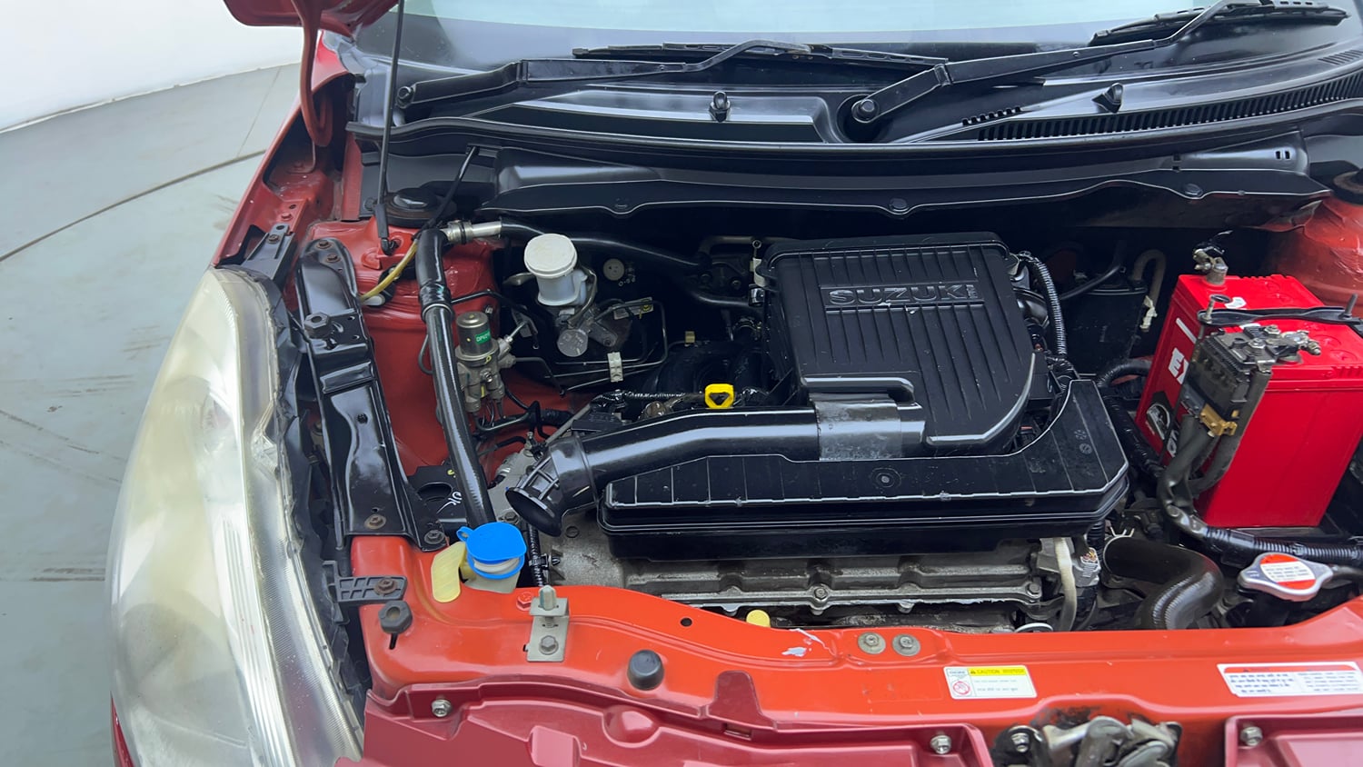 Used 2014 Maruti Suzuki Swift VXi Petrol Manual engine ENGINE RIGHT SIDE VIEW