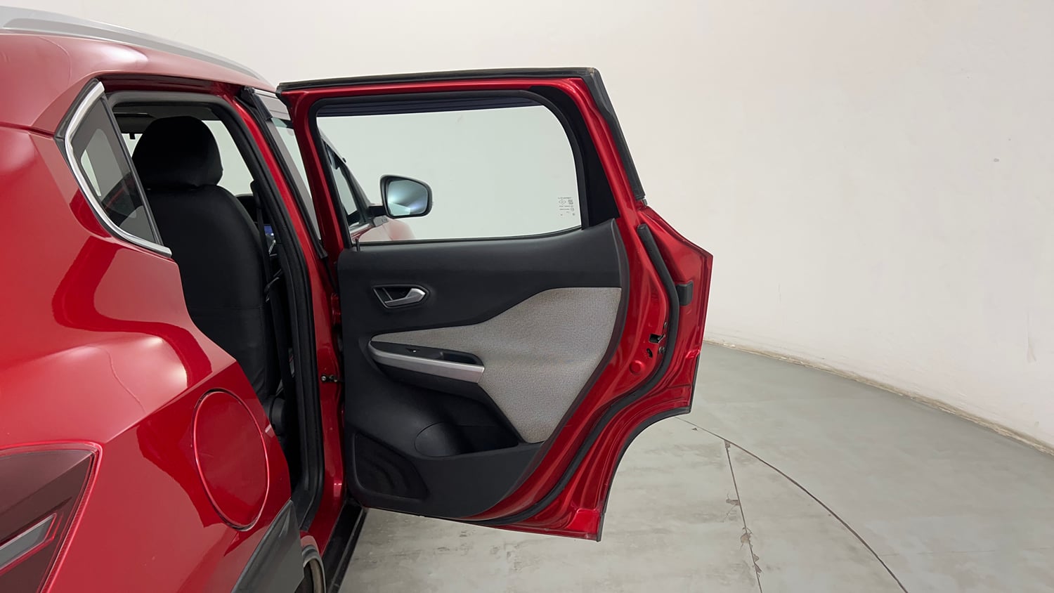 Used 2022 Nissan Magnite XV Executive Petrol Manual interior RIGHT REAR DOOR OPEN VIEW