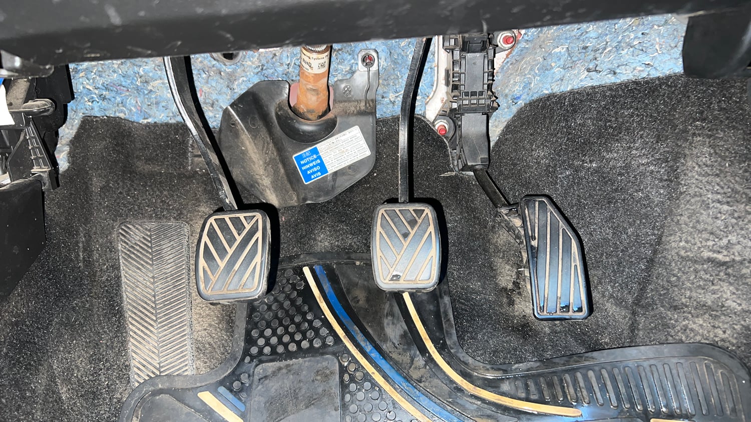 Used 2021 Maruti Suzuki Baleno Sigma Petrol Manual interior PEDALS VIEW
