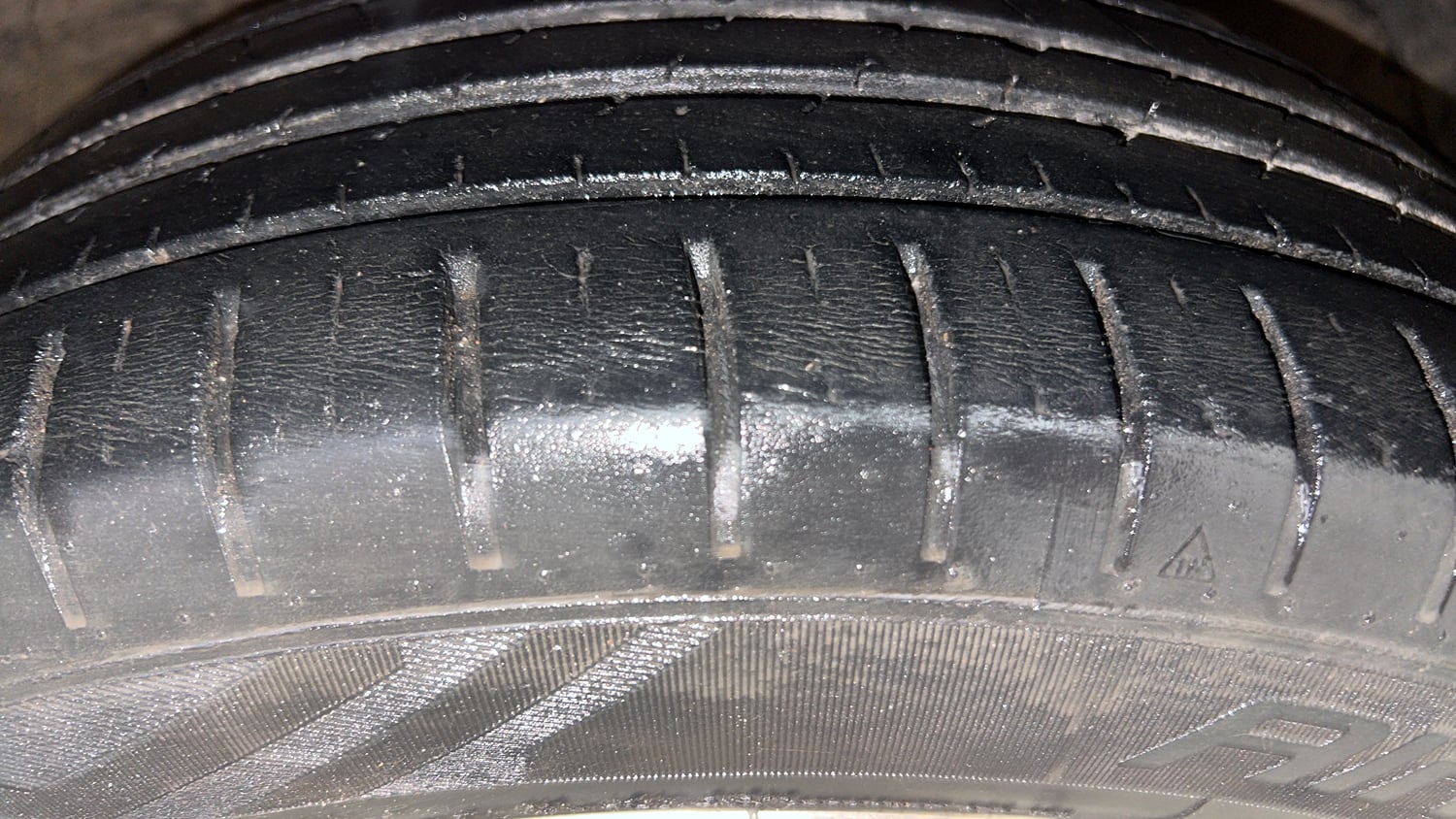 Used 2020 Maruti Suzuki Baleno Zeta Automatic Petrol Automatic tyres RIGHT FRONT TYRE TREAD VIEW