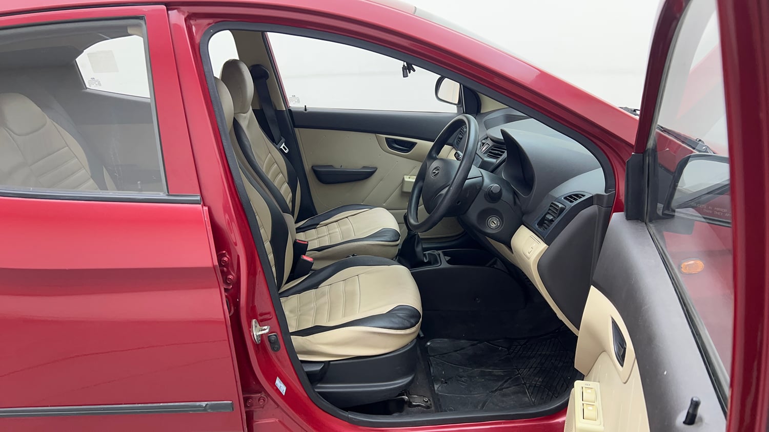 Used 2016 Hyundai Eon D-Lite + Petrol Manual interior RIGHT SIDE FRONT DOOR CABIN VIEW