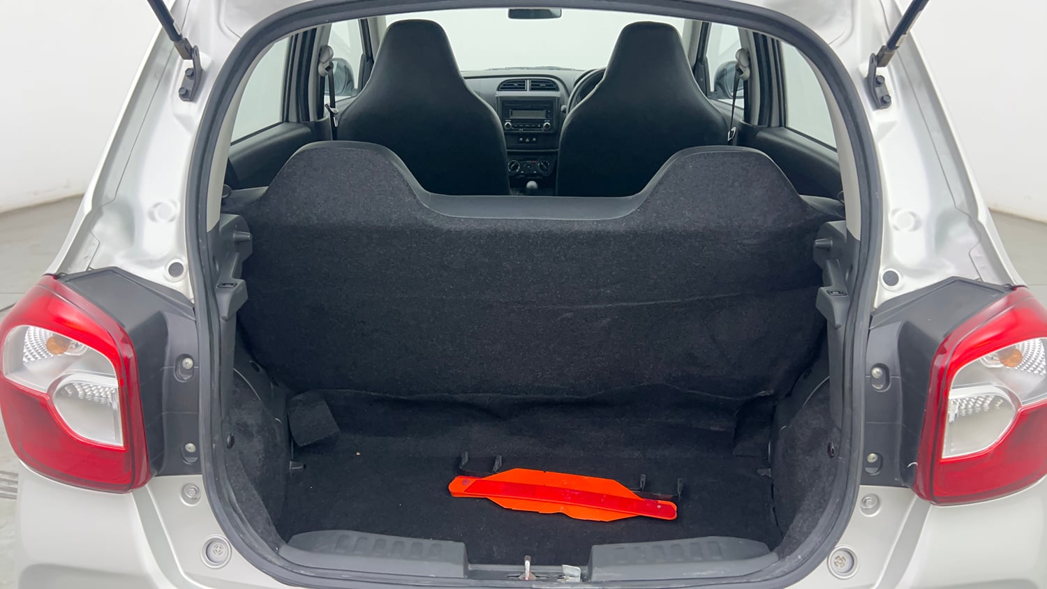 Used 2023 Maruti Suzuki Alto K10 VXi AGS Petrol Automatic interior DICKY INSIDE VIEW