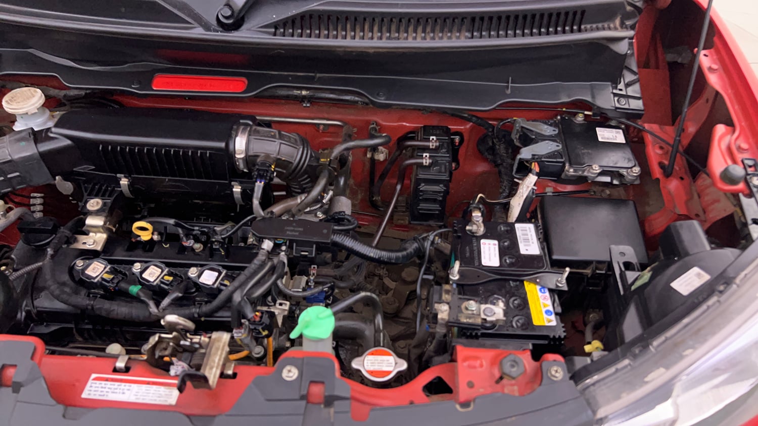 Used 2021 Maruti Suzuki S-Presso VXi Plus Petrol Manual engine ENGINE LEFT SIDE VIEW