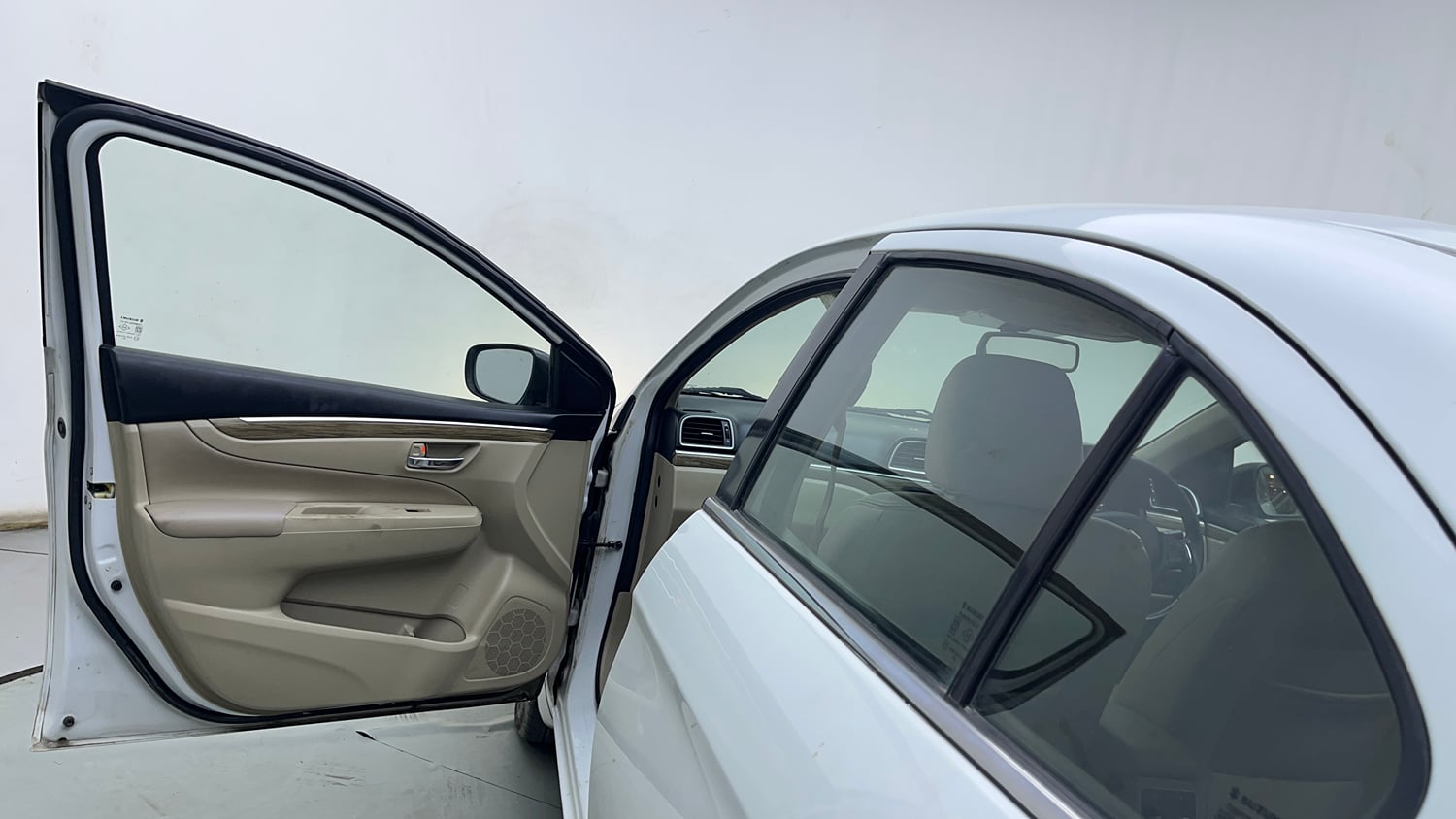 Used 2020 Maruti Suzuki Ciaz Alpha Hybrid 1.5 AT Petrol Automatic interior LEFT FRONT DOOR OPEN VIEW