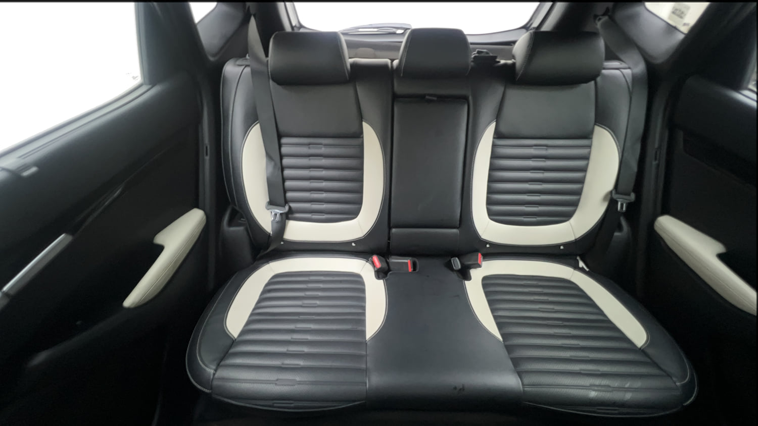 Used 2024 Kia Seltos GTX Plus 1.5 Turbo Petrol DCT Petrol Automatic interior REAR SEAT CONDITION VIEW