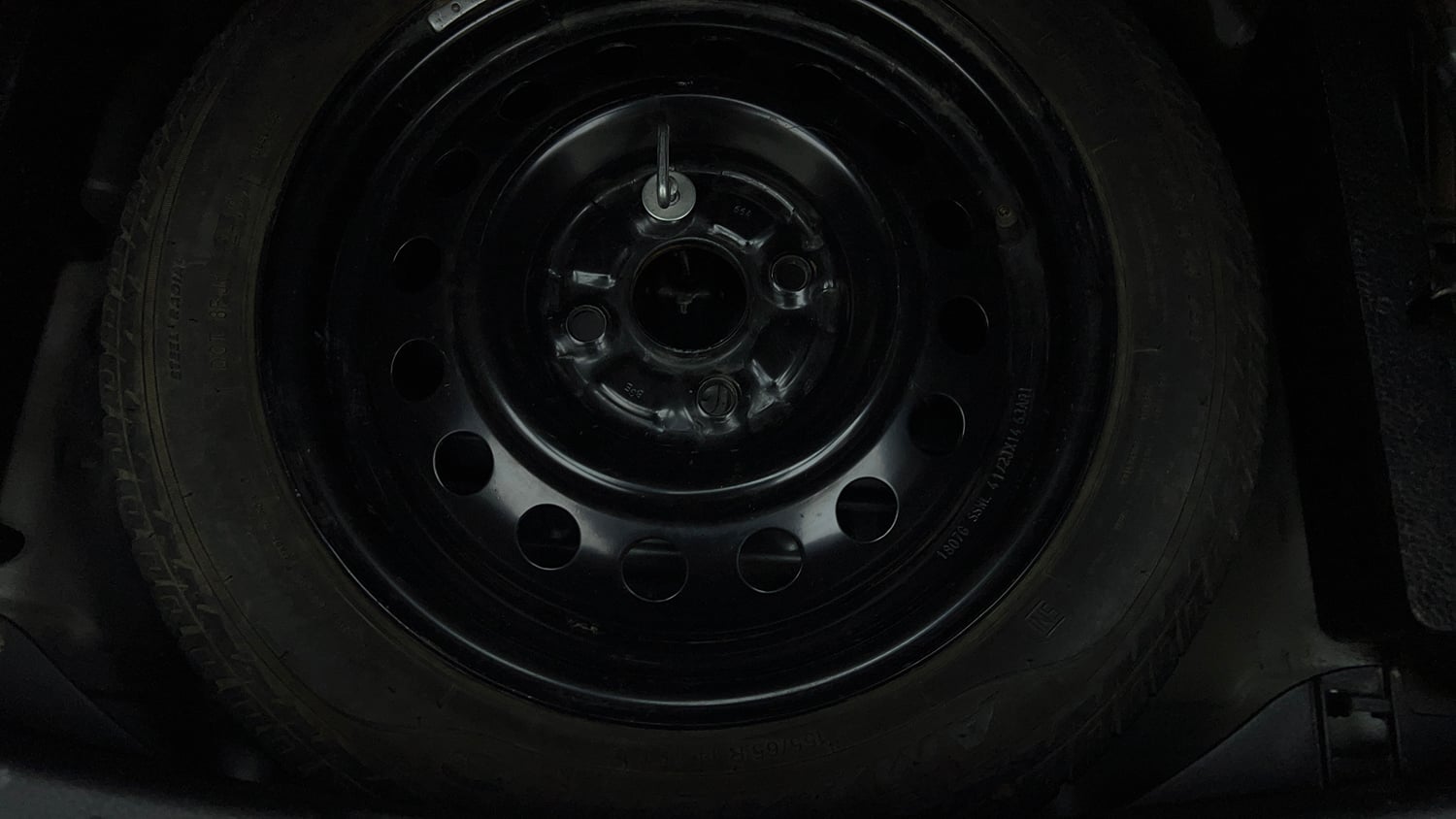 Used 2018 Maruti Suzuki Wagon R VXI Petrol Manual tyres SPARE TYRE VIEW