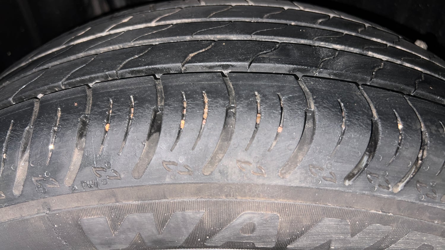 Used 2024 Maruti Suzuki Fronx Delta Plus 1.2L MT Petrol Manual tyres RIGHT REAR TYRE TREAD VIEW