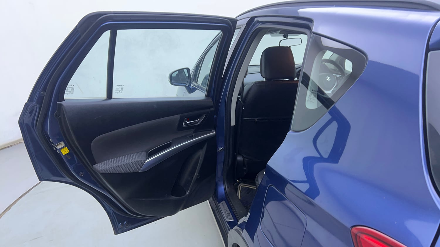 Used 2018 Maruti Suzuki S-Cross Zeta 1.3 Diesel Manual interior LEFT REAR DOOR OPEN VIEW