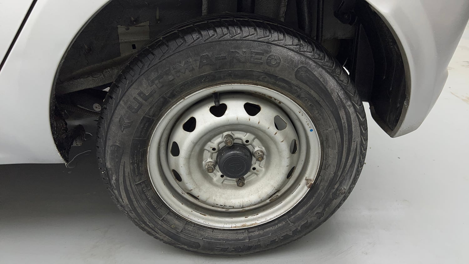 Used 2018 Tata Tiago Revotron XE Petrol Manual tyres LEFT REAR TYRE RIM VIEW