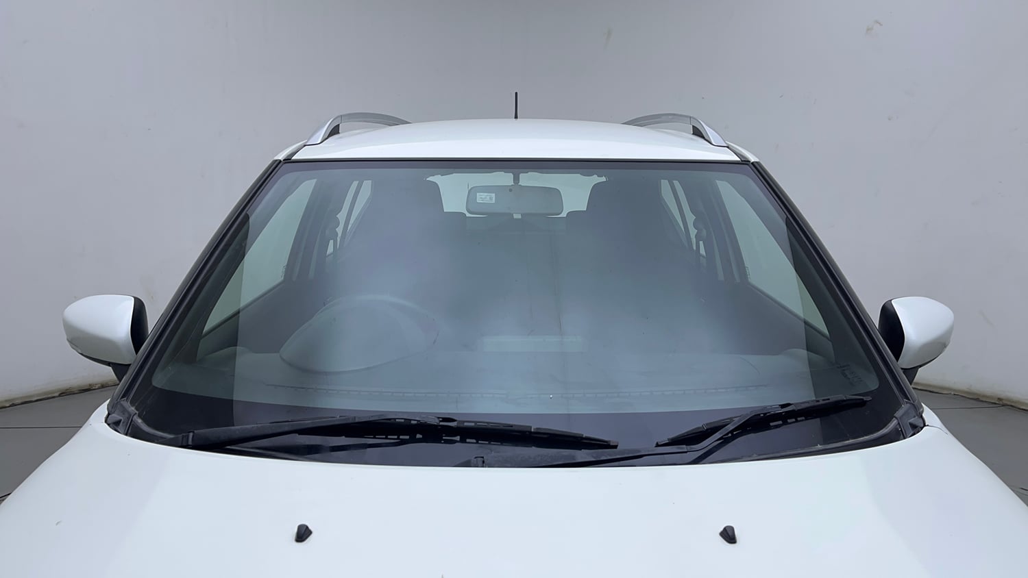Used 2022 Maruti Suzuki Ignis Delta 1.2 AMT Petrol Automatic exterior FRONT WINDSHIELD VIEW