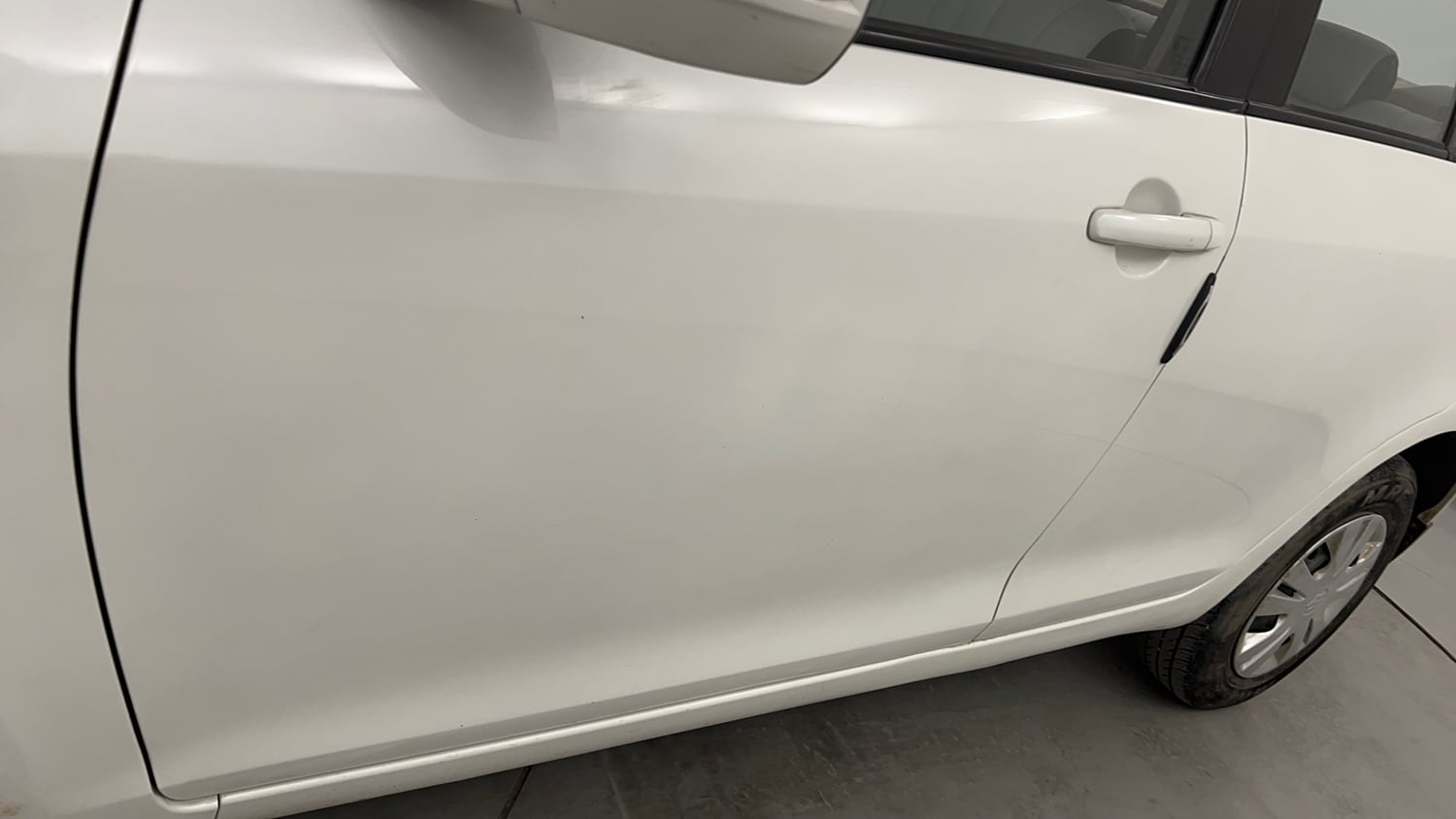 Used 2012 Maruti Suzuki Swift Dzire VXI Petrol Manual dents MINOR SCRATCH