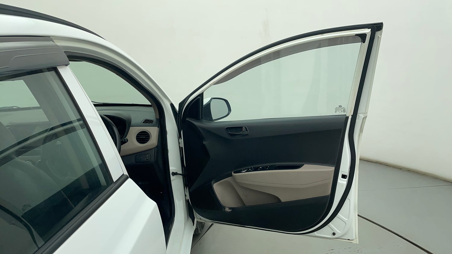 Used 2019 Hyundai Grand i10 Magna 1.2 Kappa VTVT Petrol Manual interior RIGHT FRONT DOOR OPEN VIEW