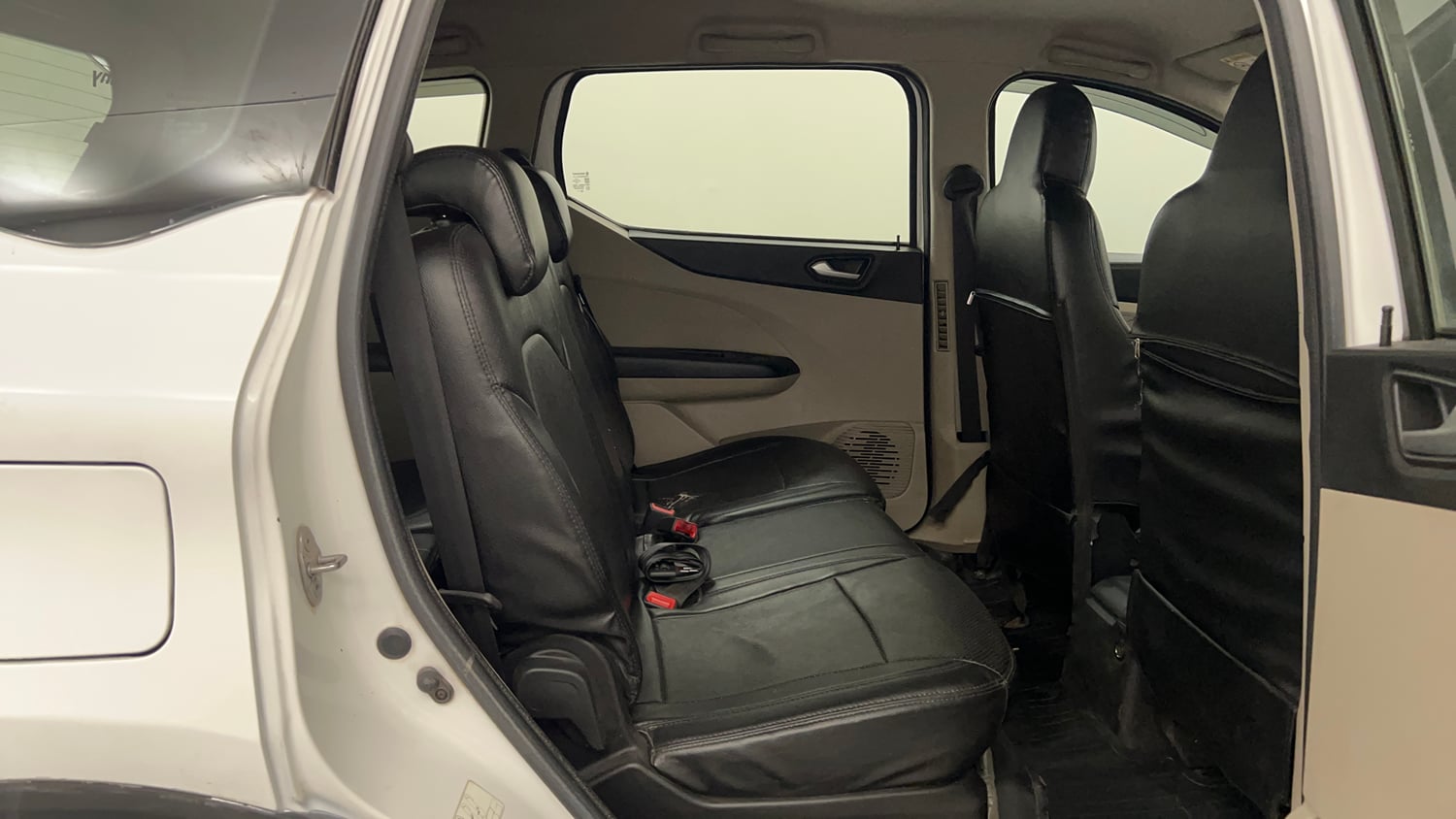 Used 2022 Renault Triber RXZ Petrol Manual interior RIGHT SIDE REAR DOOR CABIN VIEW