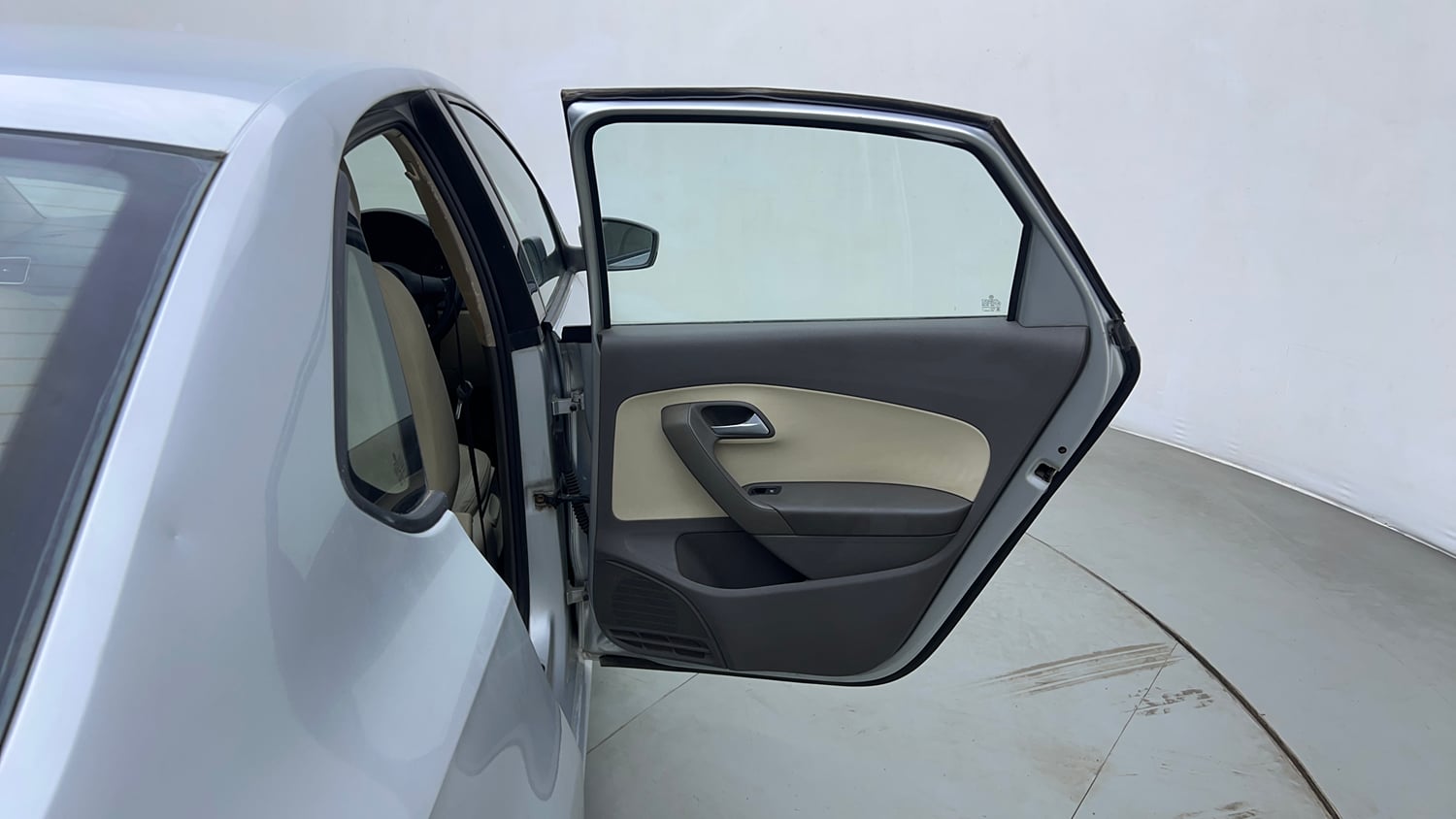 Used 2014 Volkswagen Vento Highline Petrol Petrol Manual interior RIGHT REAR DOOR OPEN VIEW