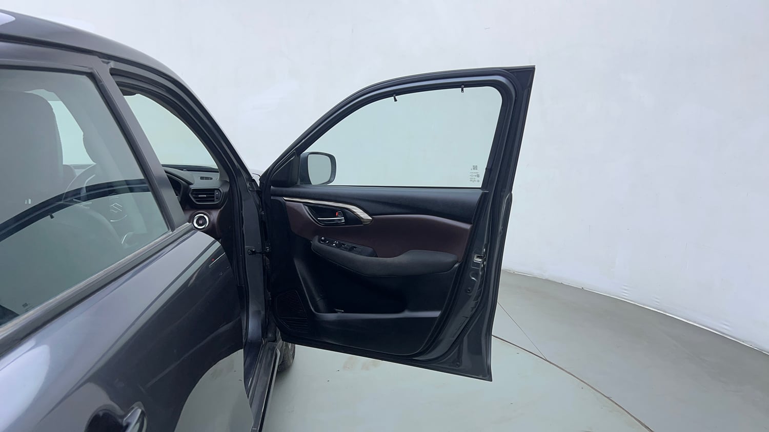 Used 2023 Maruti Suzuki Grand Vitara Delta Smart Hybrid AT Petrol Automatic interior RIGHT FRONT DOOR OPEN VIEW
