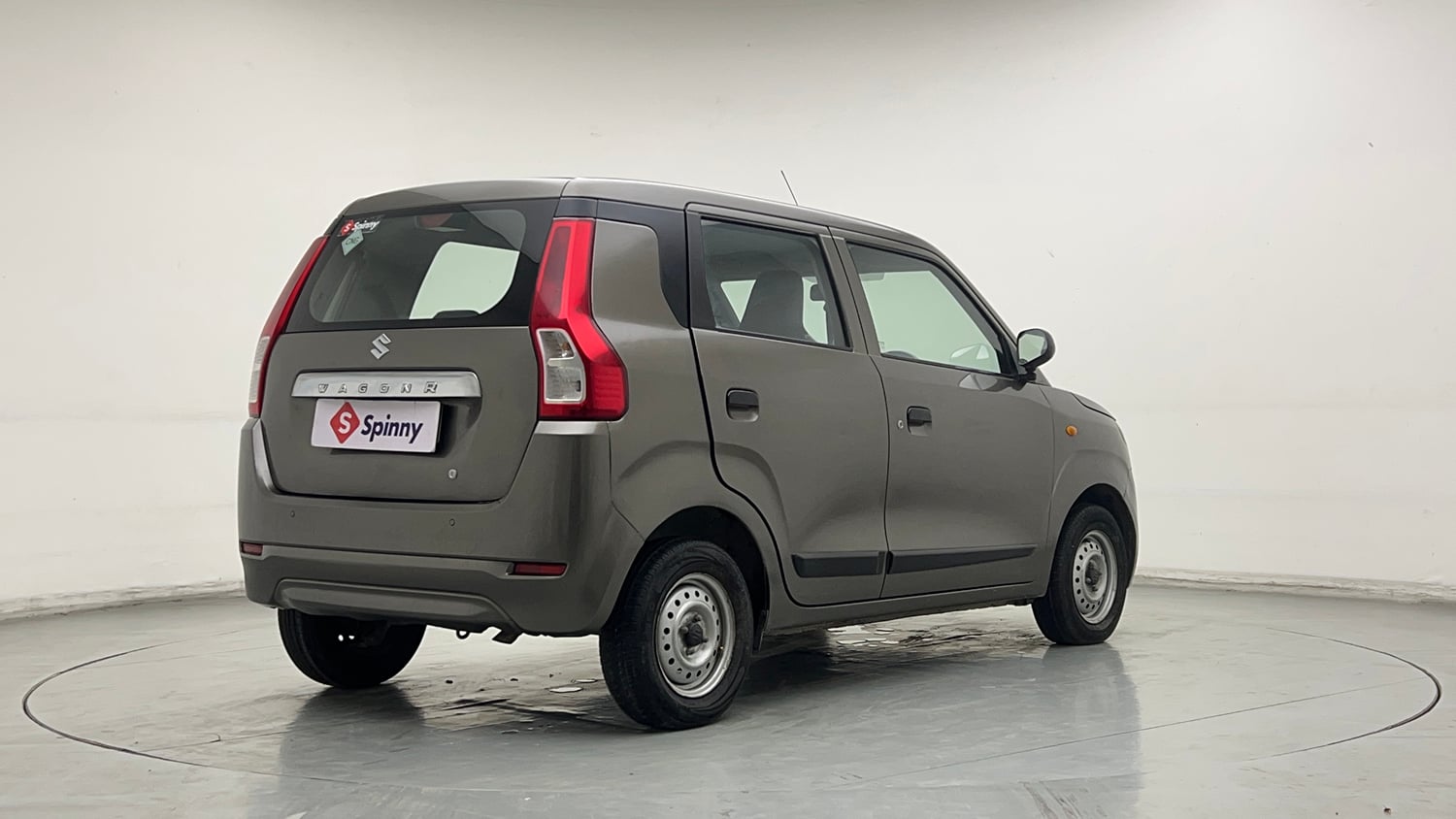 Used 2022 Maruti Suzuki Wagon R LXi (O) 1.0 CNG Cng Manual exterior RIGHT REAR CORNER VIEW