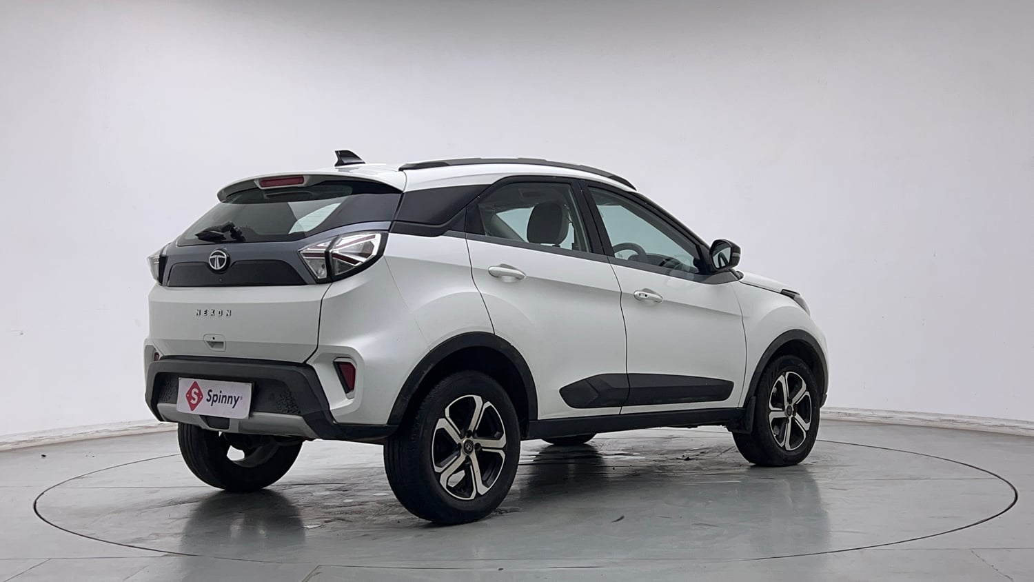 Used 2021 Tata Nexon XZA Plus Diesel Diesel Automatic exterior RIGHT REAR CORNER VIEW